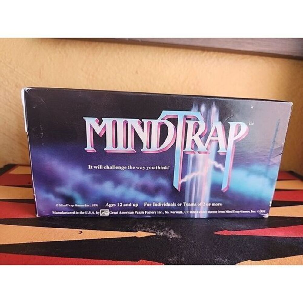 MindTrap Card‎ Game Vintage 1991 Open Box Never Played